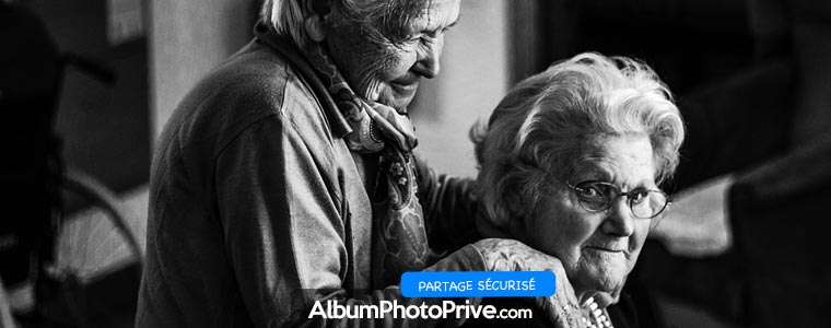 Faire une galerie photos en EHPAD : partagez avec les familles, donnez des nouvelles et communiquez à propos de votre établissement